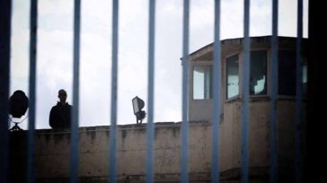 Στη φυλακή δύο μέλη της σπείρας που «χτυπούσε» ως ψευδοϋπάλληλοι του ΔΕΔΔΗΕ