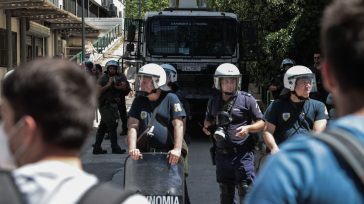 Σοβαρά επεισόδια μεταξύ φοιτητών στο ΑΠΘ –  Επτά τραυματίες