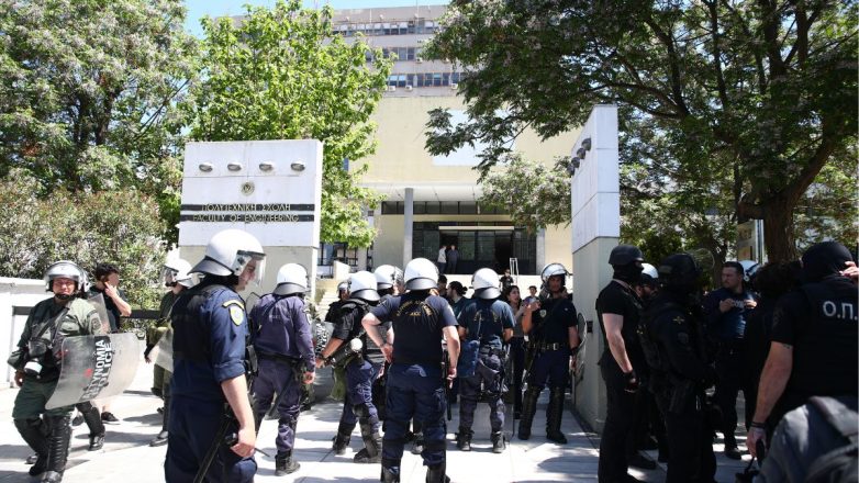 Επεισόδια ΑΠΘ: Ελεύθεροι αφέθηκαν και οι 39 προσαχθέντες
