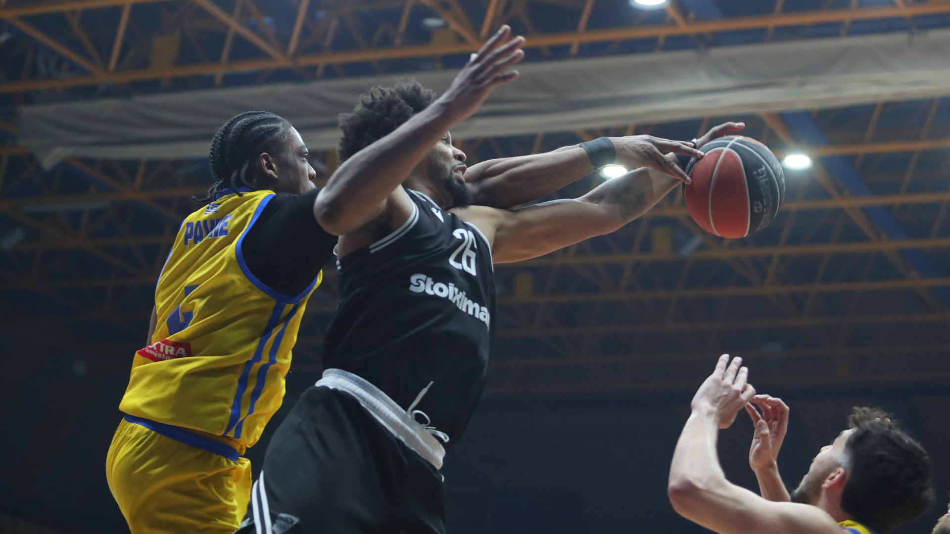 Πρόστιμο στο Περιστέρι για το Game 2 με τον ΠΑΟΚ