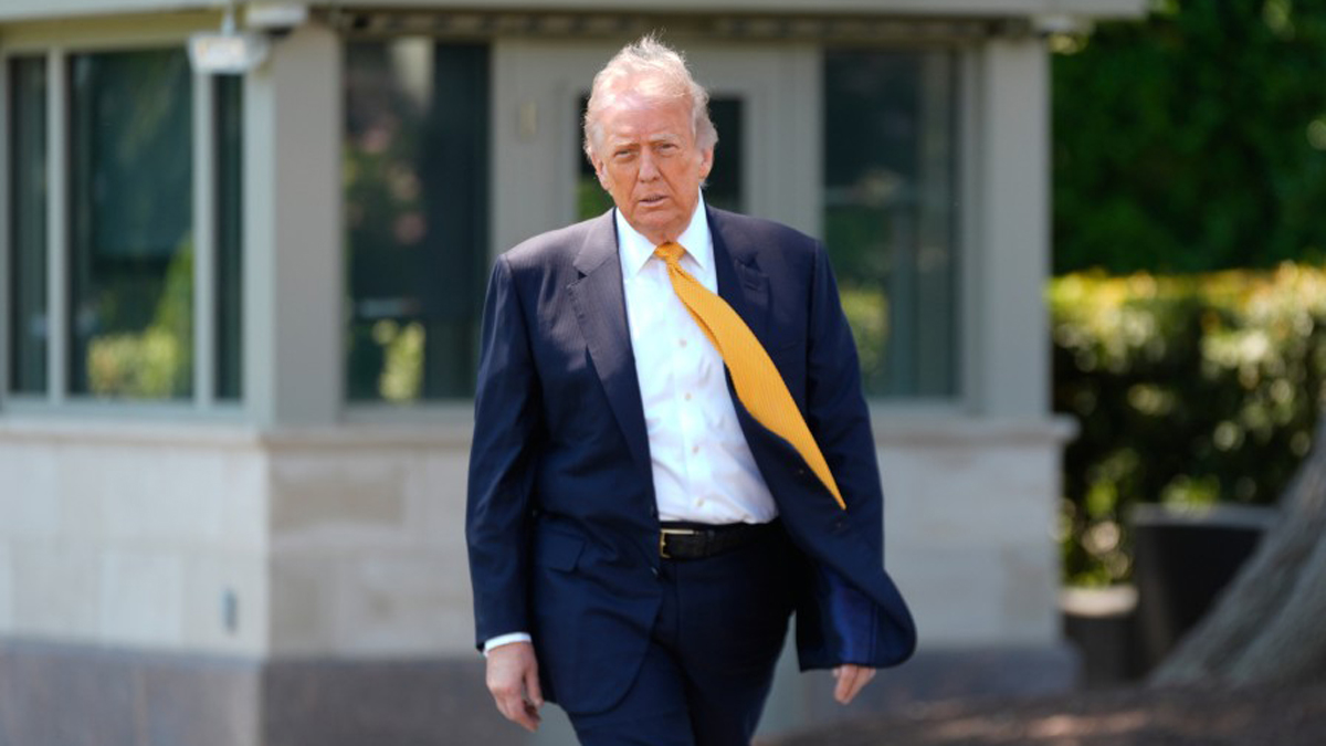 Τραμπ: «Ή θα κάνουμε μια συμφωνία με το Ιράν ή θα αποδεκατιστούν»