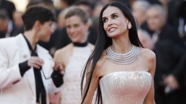 Demi Moore: Η εμφάνιση στο 79ο Φεστιβάλ Καννών που προκάλεσε διφορούμενα σχόλια