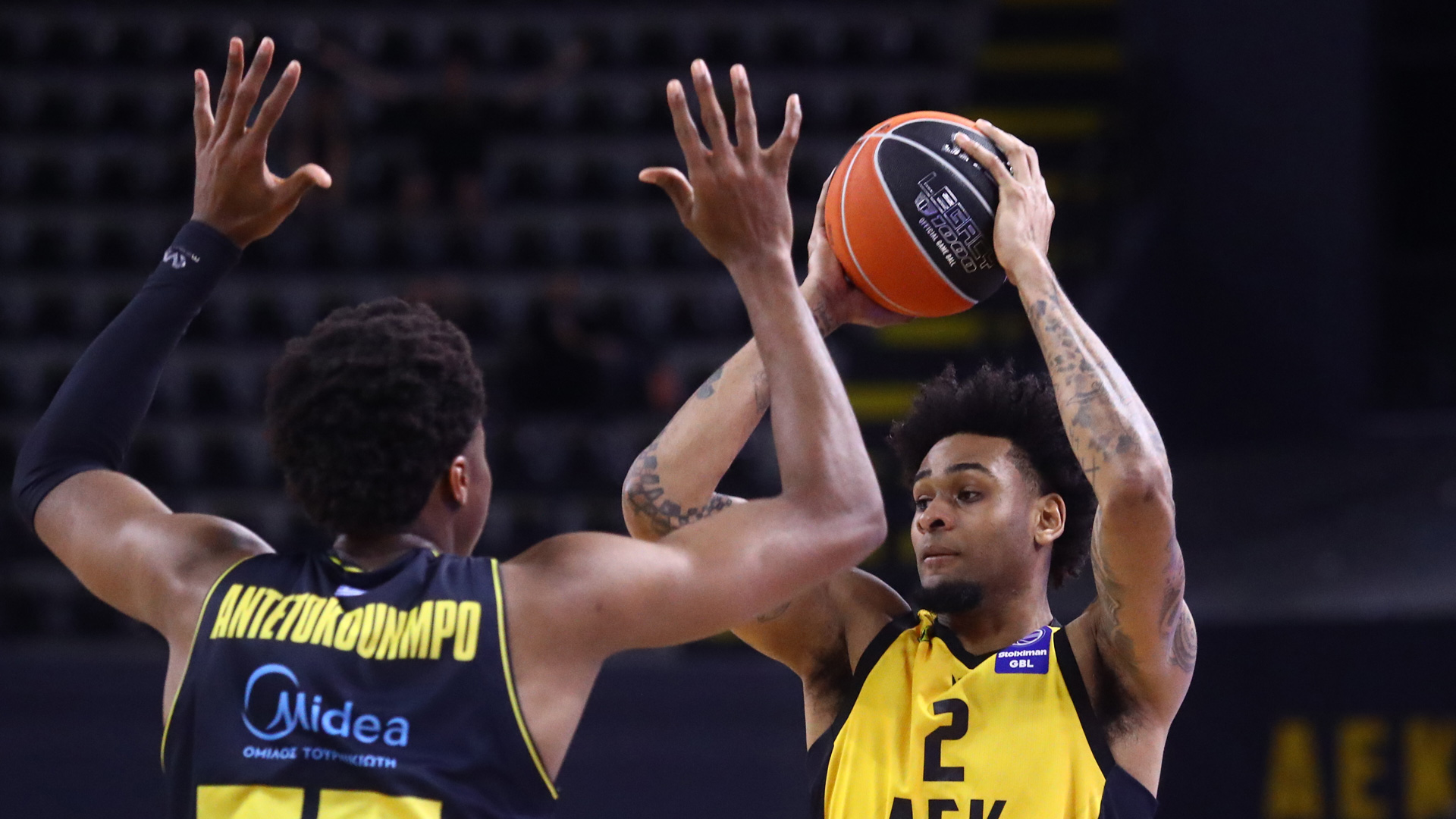 Έκανε το 1-0 η ΑΕΚ, 87-81 τον Άρη
