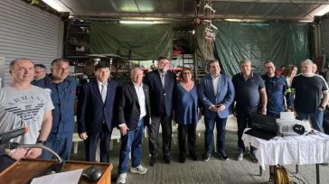 Νέα Μάκρη: Bράβευση του Κλέαρχου Μαρουσάκη από το Πυροσβεστικό Σώμα Εθελοντών Προβάλινθου