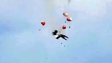 ΗΠΑ: Σύγκρουση πολεμικών αεροσκαφών σε Air Show – Δείτε βίντεο