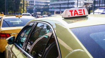Συνελήφθη οδηγός ταξί – Χρέωσε διαδρομή των 20 ευρώ για 45