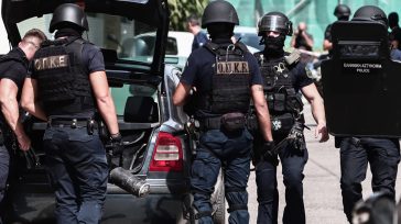 Κρήτη: Επιχείρηση – «μαμούθ» της ΕΛ.ΑΣ για ναρκωτικά και όπλα