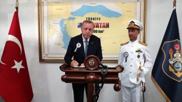 «Γαλάζια Πατρίδα»: Τουρκικές διεκδικήσεις στο Αιγαίο για πάνω από 150 νησιά