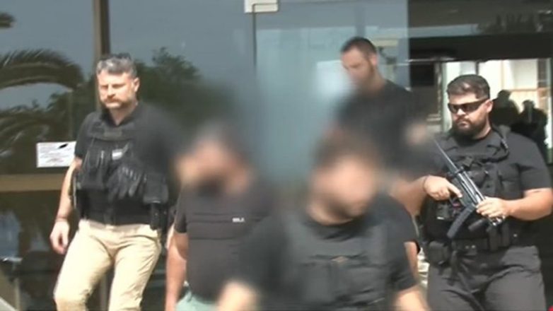 Βορίζια: Απολογούνται δύο εκ των τριών μελών της «οικογενειακής μαφίας» Βορίζια: Απολογούνται δύο εκ των τριών μελών της «οικογενειακής μαφίας»