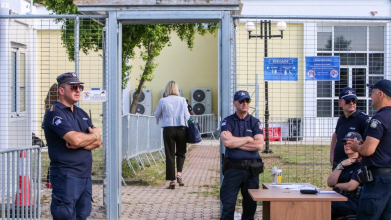 Δίκη για Τέμπη: Εκτός αιθούσης ο Νίκος Πλακιάς, με δικαστική εντολή Δίκη για Τέμπη: Εκτός αιθούσης ο Νίκος Πλακιάς, με δικαστική εντολή