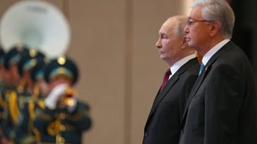 Συμφωνία για κατασκευή πυρηνικού εργοστασίου στο Καζακστάν υπέγραψε ο Πούτιν
