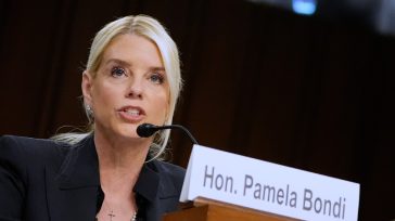 ΗΠΑ: Η Παμ Μπόντι κατέθεσε στο Κογκρέσο για την υπόθεση Έπστιν