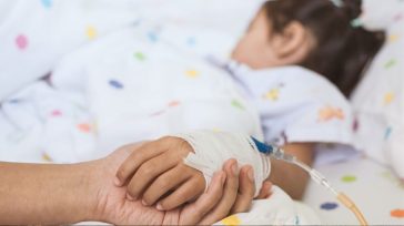 Λάρισα: Αγωνία για τη 12χρονη που υπέστη ανακοπή