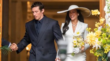 Dua Lipa & Callum Turner: Πολιτικός γάμος σε στενό κύκλο στο Λονδίνο – Ακολουθεί τριήμερο πάρτι στη Σικελία
