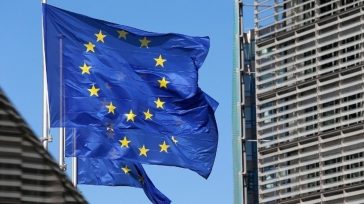 Συμφωνία για τον νέο κανονισμό επιστροφών μεταναστών και δυνατότητα δημιουργίας κόμβων επιστροφής εκτός ΕΕ