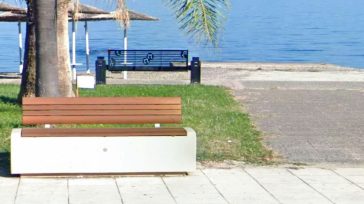 Καμένα Βούρλα: 49χρονος νεκρός σε παγκάκι
