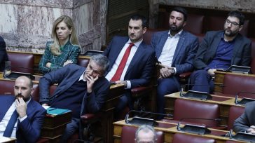 Νέα Αριστερά: Διαλύεται η Κοινοβουλευτική Ομάδα
