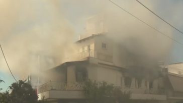 Συναγερμός από φωτιά σε διαμέρισμα στον Κορυδαλλό – Aπεγκλωβίστηκε ο ένοικος που είχε παγιδευτεί