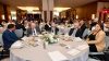 Πολιτική «ψυχρολουσία» σε εκδήλωση: Κάθισαν δίπλα-δίπλα Άδωνις, Ανδρουλάκης και Ζωή
