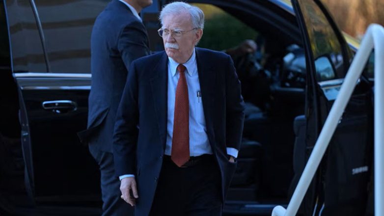 ΗΠΑ: Ένοχος θα δηλώσει πρώην σύμβουλος του Τραμπ για παράνομη κατοχή απόρρητων εγγράφων