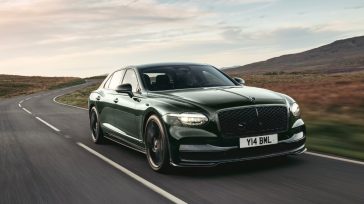 Νέα Bentley Flying Spur: 680 ίπποι και… 130 δισεκατομμύρια διαφορετικοί συνδυασμοί εξατομίκευσης!