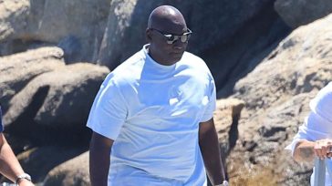 Michael Jordan: Διακοπές στη Μύκονο με το πολυτελές superyacht αξίας 100 εκατ. ευρώ