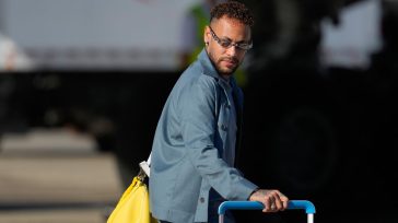 «Το Νο10 ανήκει στον Νεϊμάρ»