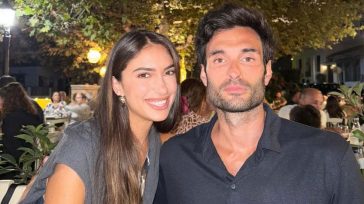 Άννα Πρέλεβιτς: Βόλτα με τον σύζυγό της, Νικήτα Νομικό και τις νεογέννητες δίδυμες κόρες τους