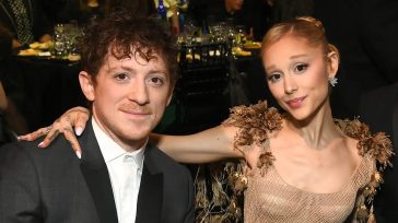 Ariana Grande: Χώρισε μετά από τρία χρόνια με τον Ethan Slater