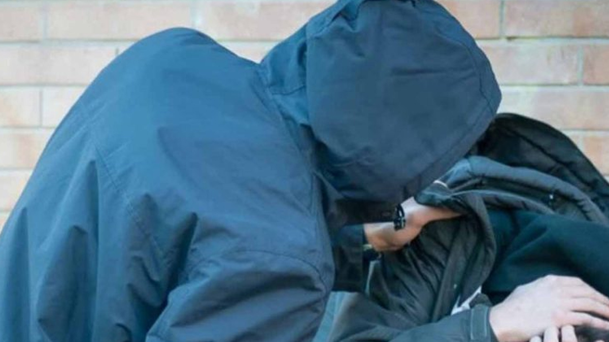 Ζάππειο: Χειροπέδες σε τρεις νεαρούς για ομοφοβική επίθεση κ