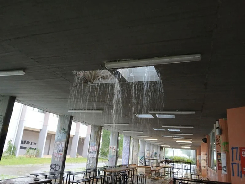 Ιωάννινα: Ισχυρή χαλαζόπτωση προκάλεσε προβλήματα και ζημιές ΒΙΝΤΕΟ-ΦΩΤΟ 30 Ιωάννινα: Ισχυρή χαλαζόπτωση προκάλεσε προβλήματα και ζημιές ΒΙΝΤΕΟ-ΦΩΤΟ