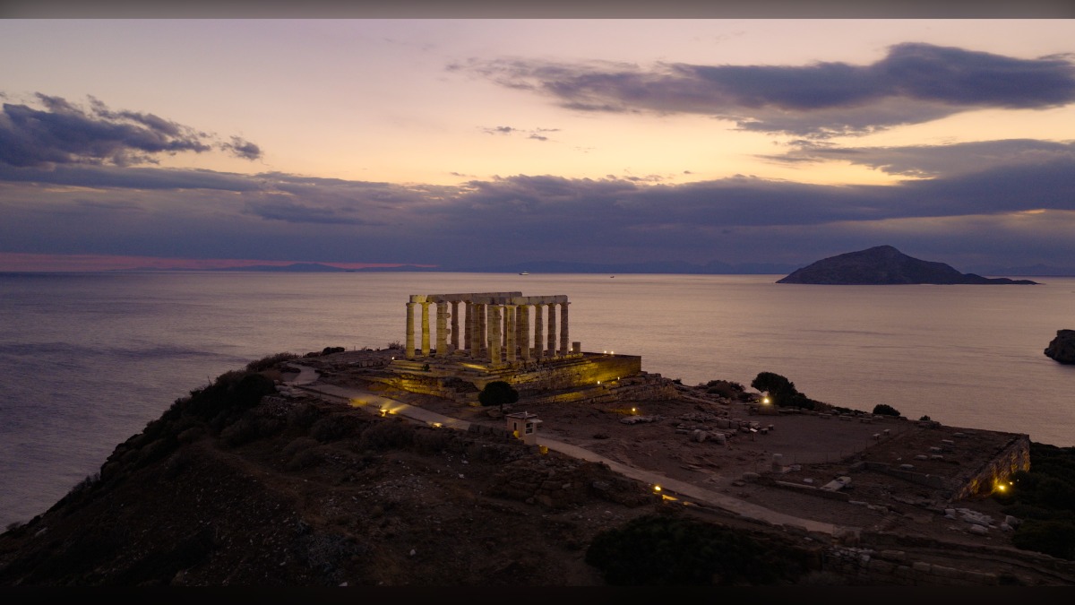 Το μεγάλο αφιέρωμα μεγάλου Βρετανικού περιοδικού στην Αττική