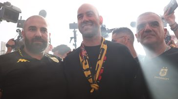 Βούλιαξε το «Μακεδονία» στην άφιξη του Βασίλη Σπανούλη (pics-video)