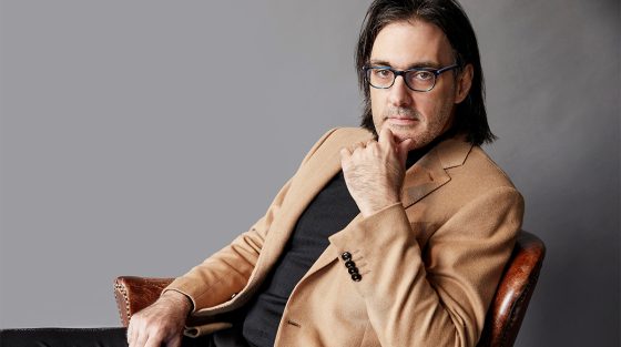 Ο Λεωνίδας Καβάκος συμπράττει με την Εθνική Συμφωνική Ορχήστρα της ΕΡΤ στο Ηρώδειο
