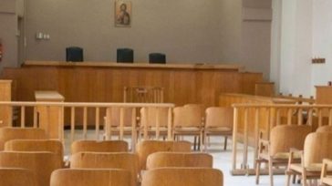 Ποινή φυλάκισης 24 μηνών σε 30χρονο για κρυφή φωτογράφιση ανηλίκων σε παραλία της Στυλίδας