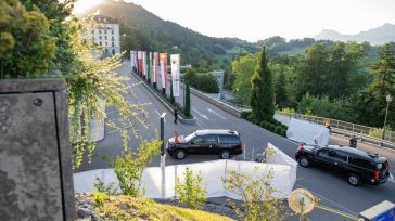 Ελβετία: Σε εξέλιξη κρίσιμες συνομιλίες μεταξύ ΗΠΑ και Ιράν