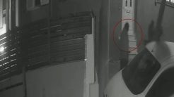 Ηράκλειο: Εντοπίστηκε νεκρή στα κρατητήρια η μητέρα που είχε πετάξει το βρέφος της στα σκουπίδια