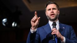 Βανς: Επιστρέφουν οι επιθεωρητές για τα πυρηνικά στην Τεχεράνη