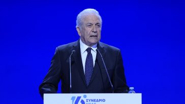 Αβραμόπουλος: «Όλη αυτή η ιστορία είναι μια μπούρδα»