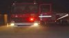 Ηράκλειο: Παραμένουν προληπτικά πυροσβεστικές δυνάμεις στη φωτιά στην αποθήκη ξυλείας