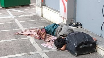 Έρευνα: Ένας στους τρεις άστεγους της Αθήνας μένει στον δρόμο για περισσότερα από 5 χρόνια
