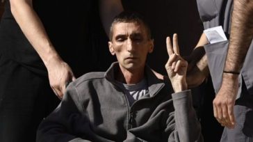 Στη ΜΕΘ σε κρίσιμη κατάσταση ο Αριστοτέλης Χαντζής