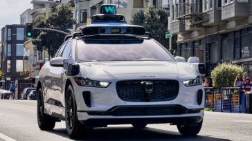 Η Waymo φέρνει τα robotaxi στην Ευρώπη – Θα εμπιστευόσασταν ένα ταξί χωρίς οδηγό; (Βίντεο)
