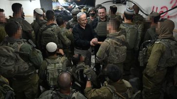 Διαταγή Νετανιάχου στον στρατό: «Καταστρέψτε ολοσχερώς τις υποδομές της Χεζμπολάχ»