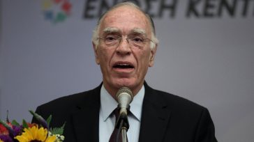 Έφυγε από τη ζωή ο Βασίλης Λεβέντης