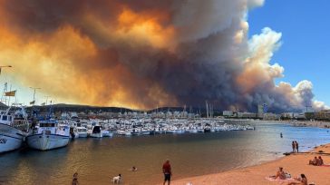 Ισπανία: Πυρκαγιά κοντά στο τουριστικό θέρετρο Κόστα Μπράβα