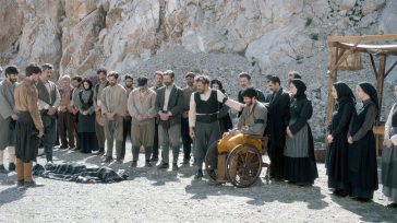 «Από Ήλιο σε Ήλιο»: Η αιματοβαμμένη απεργία της Σερίφου στο συγκλονιστικό φινάλε της σειράς