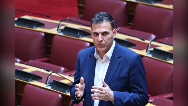 Παραιτήθηκε από βουλευτής του ΣΥΡΙΖΑ ο Γιώργος Καραμέρος Παραιτήθηκε από βουλευτής του ΣΥΡΙΖΑ ο Γιώργος Καραμέρος