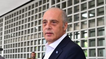 Ο Βελόπουλος στον Άρειο Πάγο για το «deal» του Τσίπρα για τον Ποινικό Κώδικα