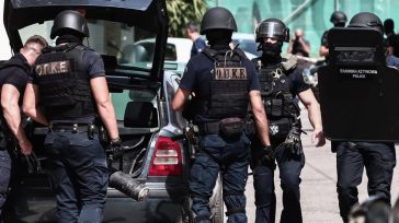 Παρίστανε την τουρίστρια στην Παλαιόχωρα, πριν τη συλλάβει η αντιτρομοκρατική